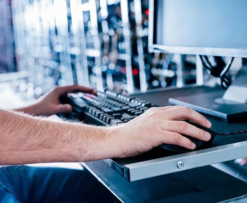 Programiranje, puštanje u pogon i održavanje PLC sustava - Eplomteh d.o.o.